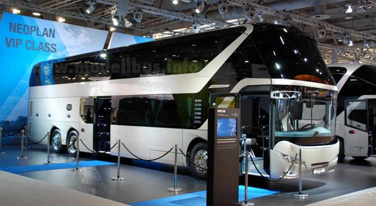 Neoplan Skyliner 2010 IAA  modellbus info