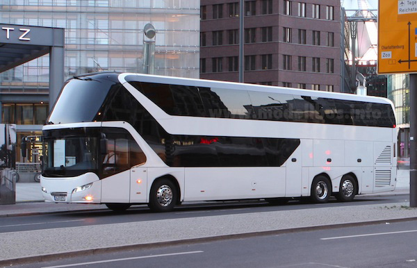 Neoplan Skyliner 2011  modellbus info