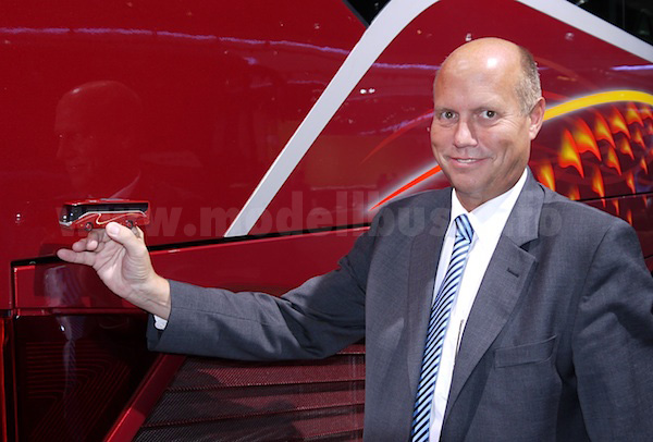 Udo Srig Setra Kundenmodell IAA 2012 modellbus info