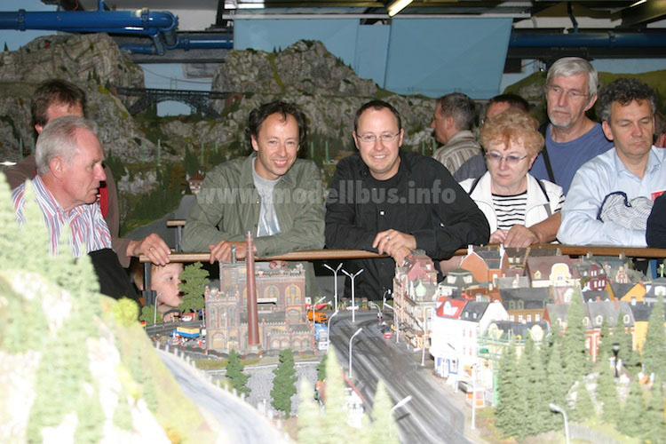 Gerrit und Frederik Braun Miniatur Wunderland modellbus.info