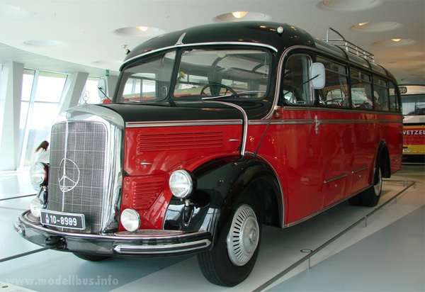 Mercedes-Benz O 3500 Museum modellbus info