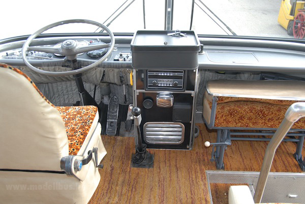 Setra S 14 Panorambus modellbus info