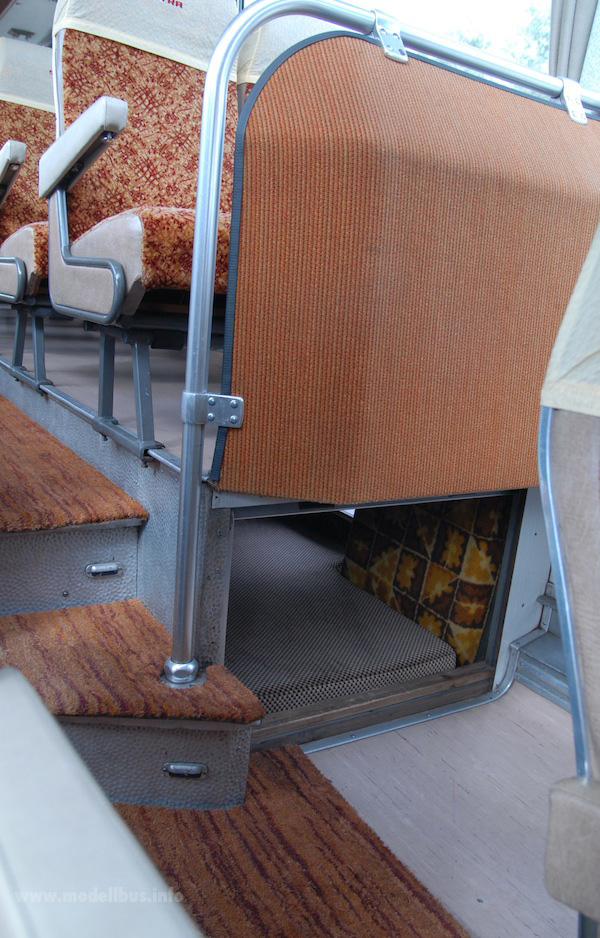 Setra S 14 Panorambus modellbus info