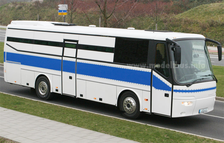 VDL Futura Classic Gefangenentransporter Ludewig modellbus.info