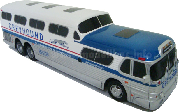 GMC PD4501 Scenicruiser modellbus.info