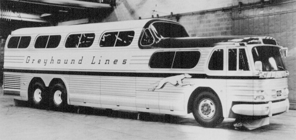 GMC PD4501 ScenicruiserAttrappe 1954  modellbus.info