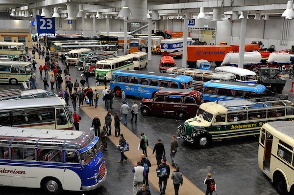 Historische Omnibusse IAA 2010 modellbus info