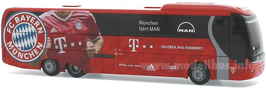 MAN Lions Coach L FC Bayern 2013 modellbus.info