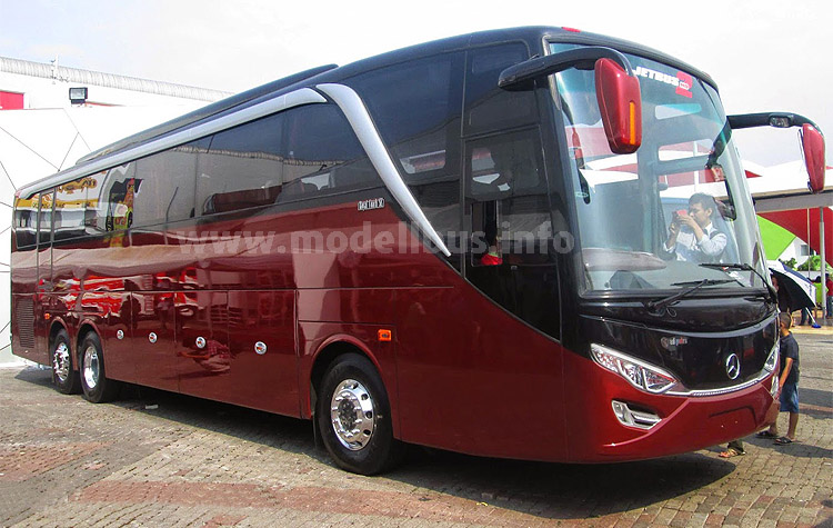 Adi Putro Jetbus IIMS 2014 - modellbus.info