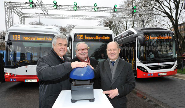 Hochbahn Horch Elste Scholz Start Innovationslinie - modellbus.info