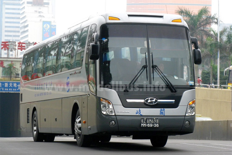 Hyundai Univers - modellbus.info