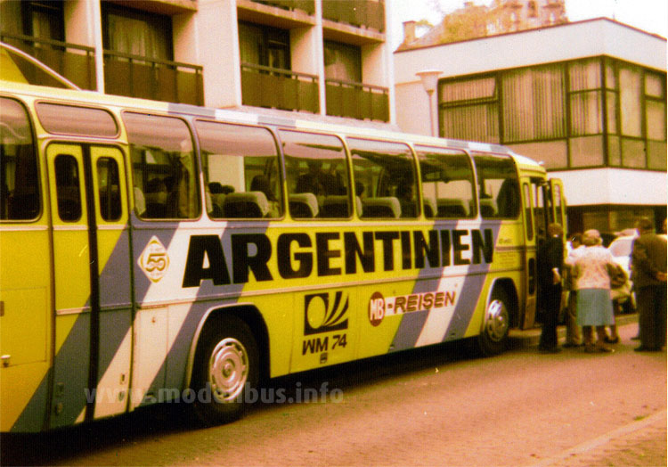 Mercedes-Benz O 302 Argentinien WM 1974 - modellbus.info