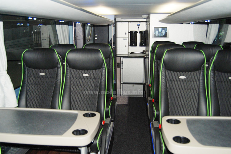 Neoplan Skyliner IAA 2014 - modellbus.info