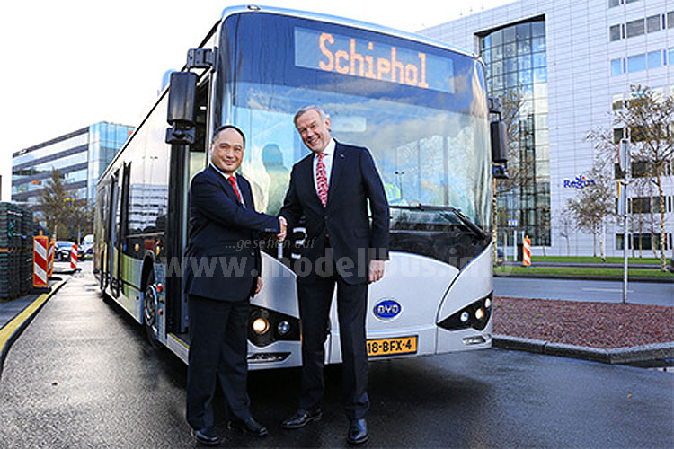 Isbrand Ho Jos Nijhuis BYD Schiphol - modellbus.info