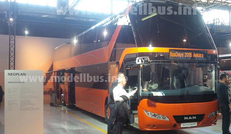 MAN Lions Skyliner 01April2015- modellbus.info