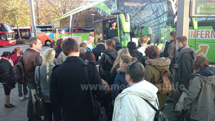Fernbusboom Bahnstreik - modellbus.info