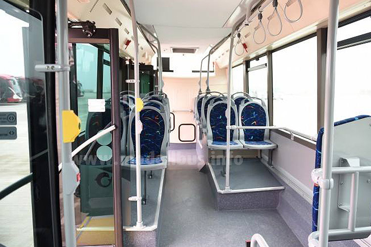 Iveco Crealis Neo 12 CNG Baku - modellbus.info