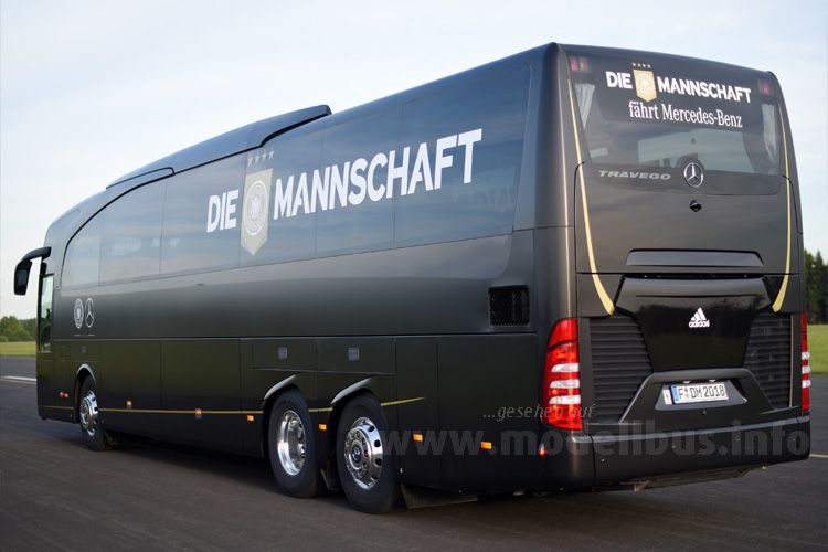 Teambus Deutsche Nationalmannschaft 2015 - modellbus.info