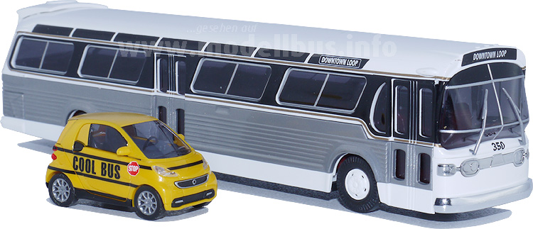 GMC TDH 5301 Fishbowl Busch - modellbus.info