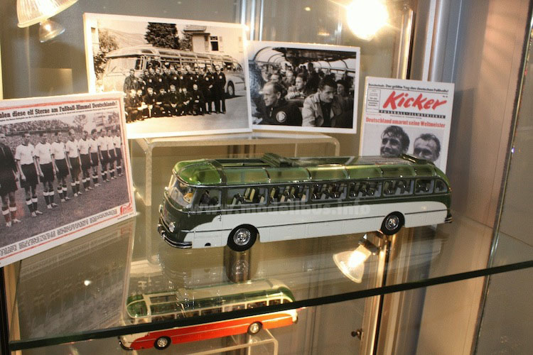 Magirus O 6500 WM 1954 Schuco - modellbus.info