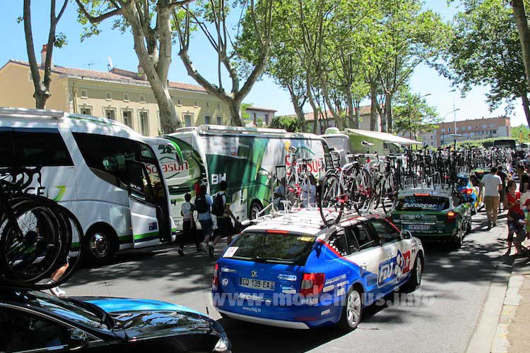 Teambusse der Tour de France 2013 - modellbus.info