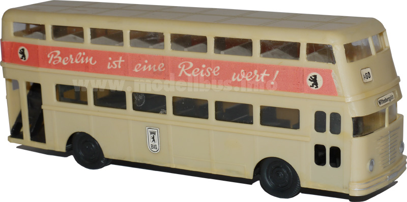 Bssing D2U Panplastik modellbus.info