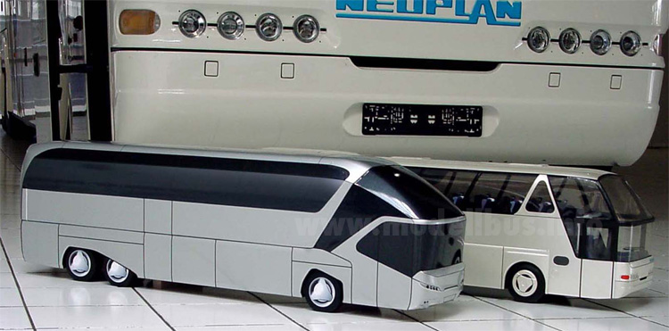 Neoplan Starliner 1 und 2 modellbus info