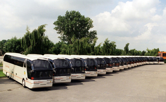 Neoplan Starliner 1 modellbus info