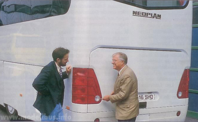 Neoplan Starliner 1 Schreiber Lee modellbus info