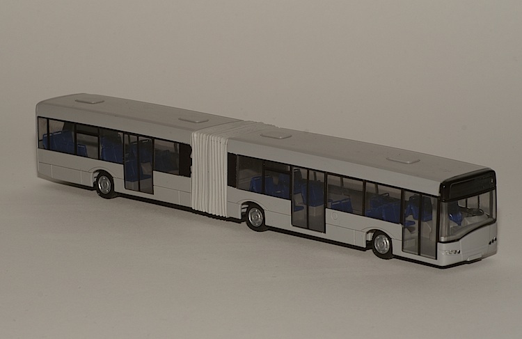 Rietze Solaris Urbino 18 modellbus info